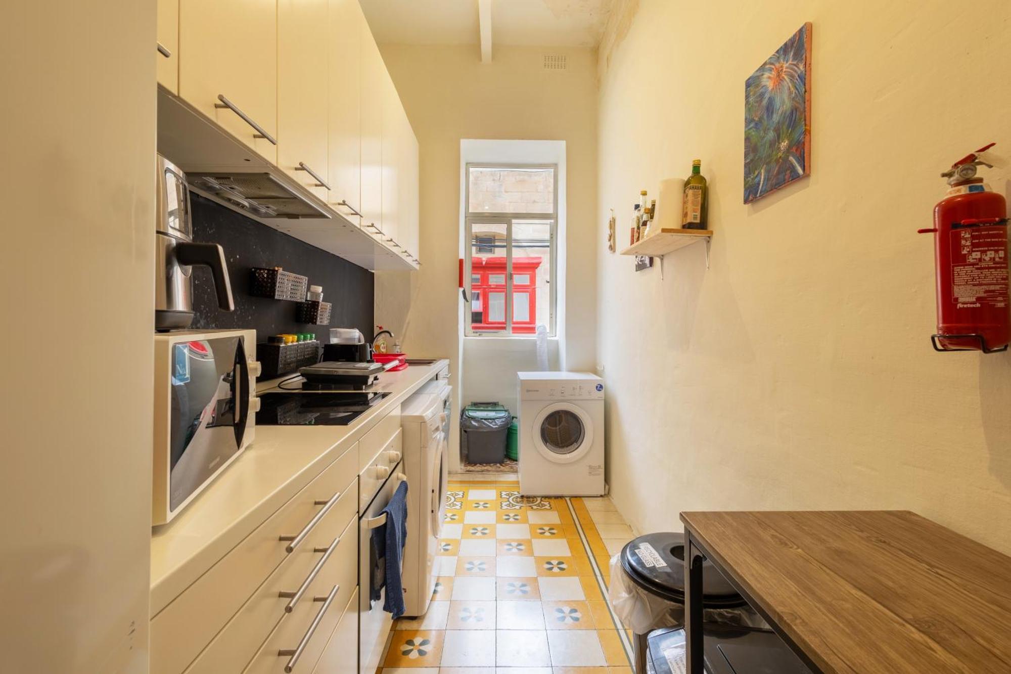 Quiet Ensuite Budget Twin Room Sliema Buitenkant foto