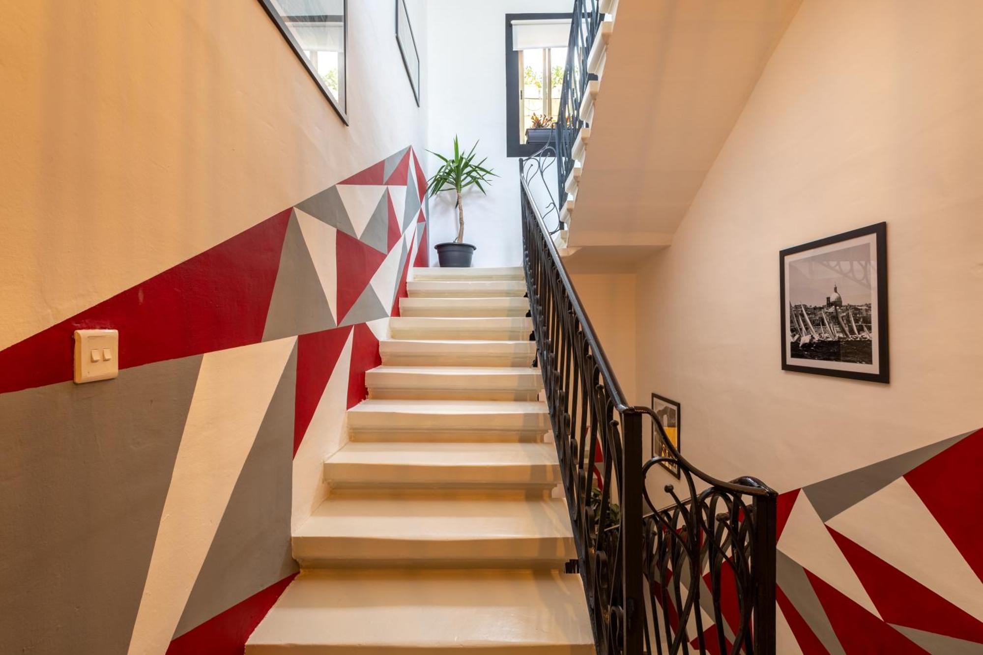 Quiet Ensuite Budget Twin Room Sliema Buitenkant foto